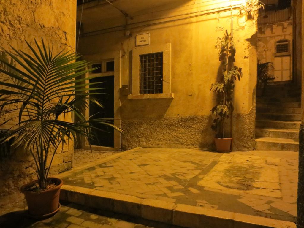 La Casa Di Giada Villa Модика Стая снимка